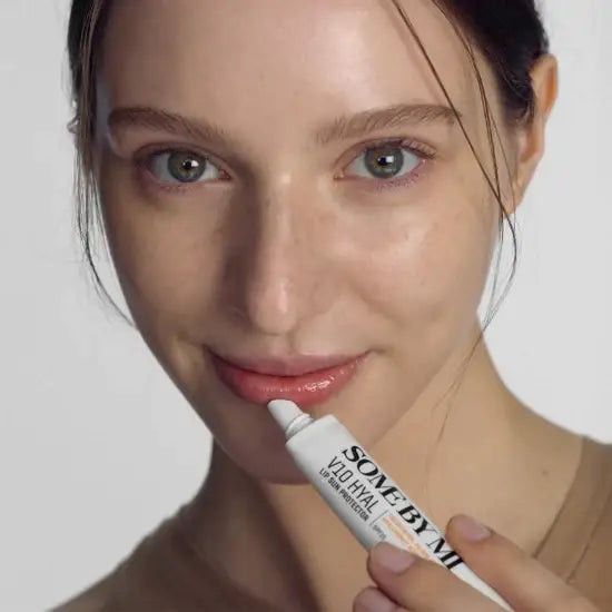 V10 HYAL LIP SUN PROTECTOR SPF15 7ML
