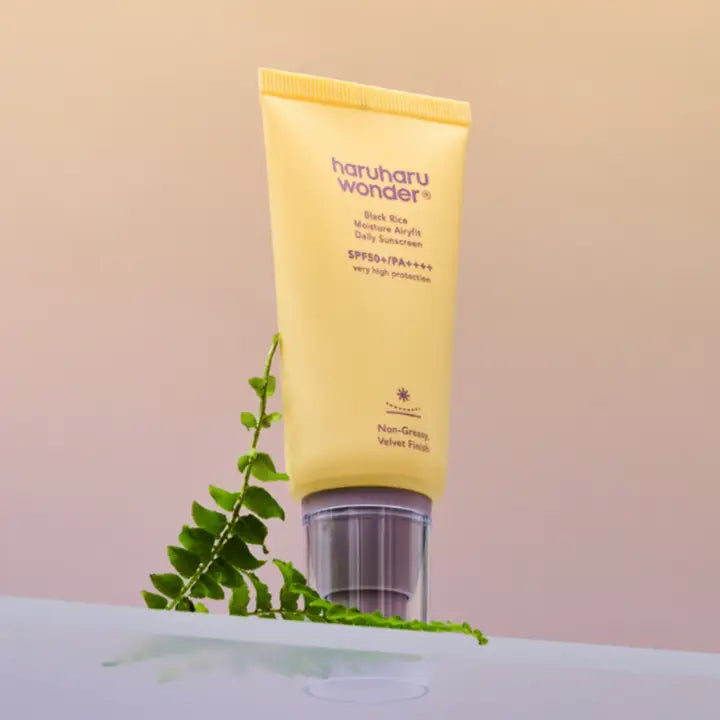 BLACK RICE MOISTURE AIRYFIT SUNSCREEN 50ML